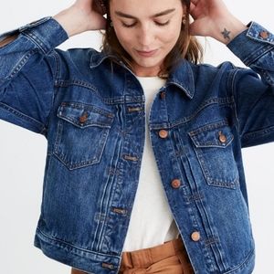 The Boxy-Crop Jean Jacket in Elmwood Wash